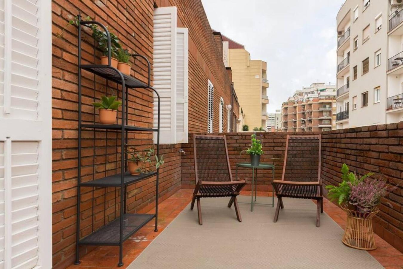 2 Bdr Penthouse In Grcia Appartement *